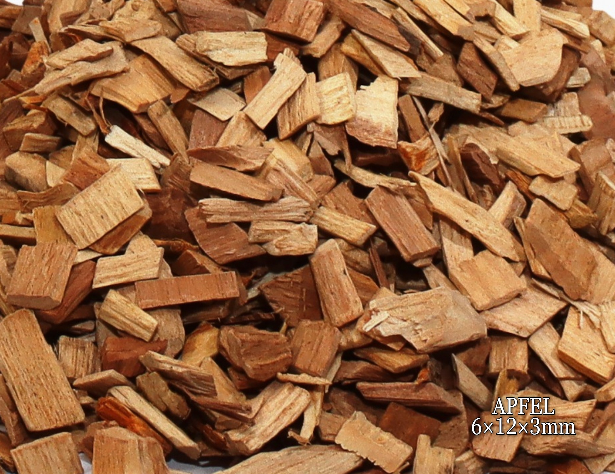 Räucherchips vom Apfelbaum 6x12x3 mm groß
