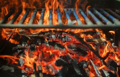 Grillen und Räuchern
